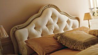 Изголовья кроватей